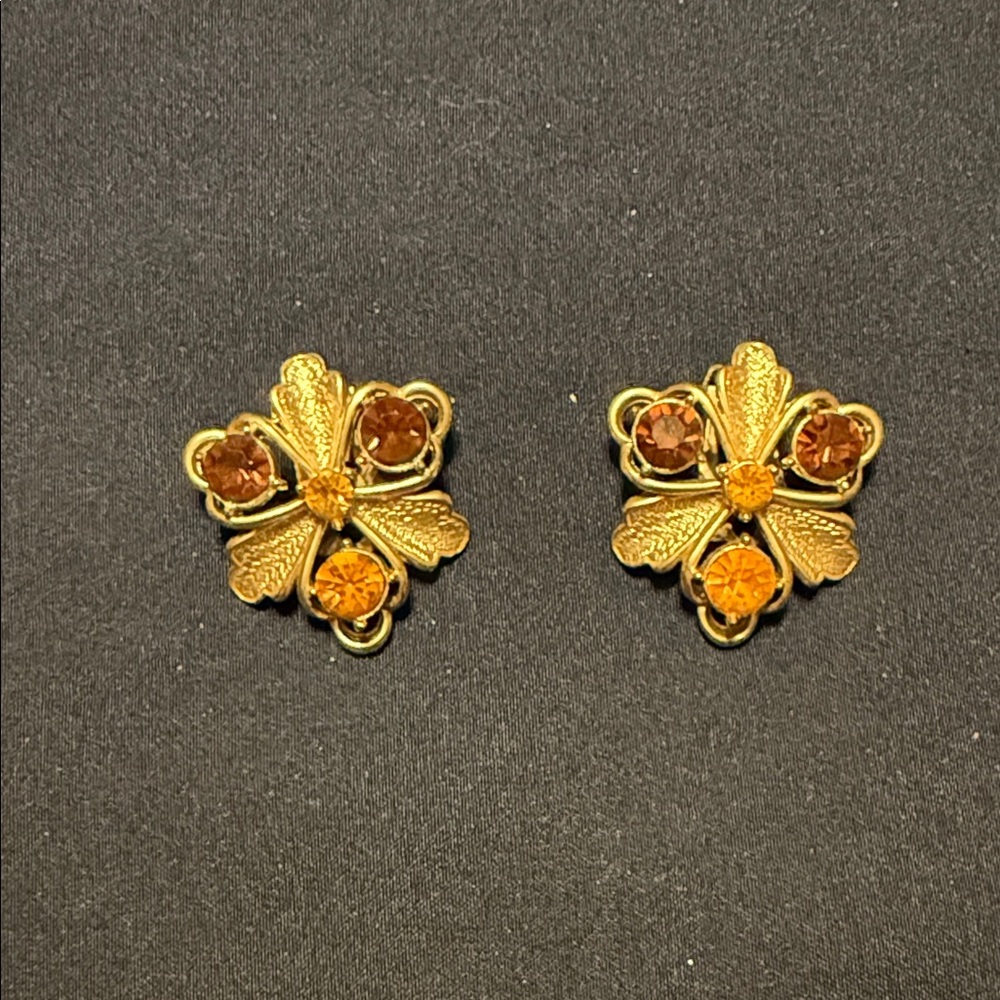 Vintage Elegant Gold and Orange Floral Earrings